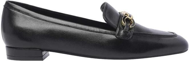 Stuart Weitzman Signature Square Leather Loafers in zwart