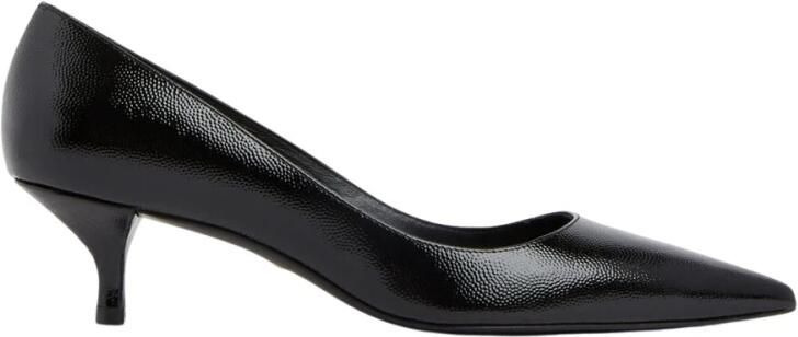 Stuart Weitzman Stuart Kitten Pump