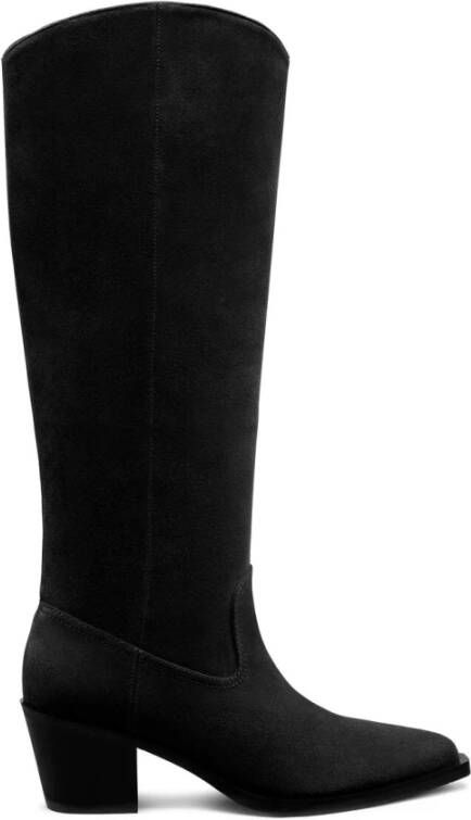 Stuart Weitz Tate Boot