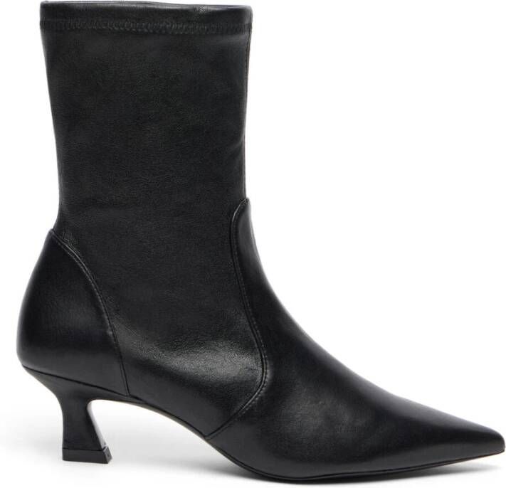 Stuart Weitz Vinnie Bootie 50