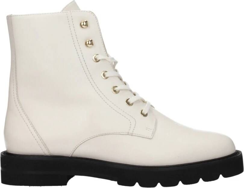 Stuart Weitzman Witte Leren Enkellaarzen Street Style