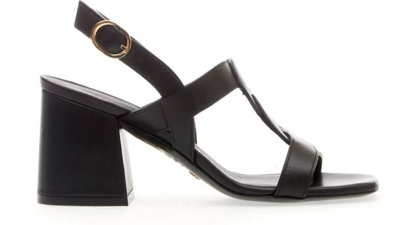 Stuart Weitzman Zwarte Leren Gevlochten Sandalen Black Dames