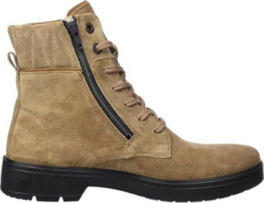 Superfit Beige Dameslaarzen Weerbestendig en Stijlvol