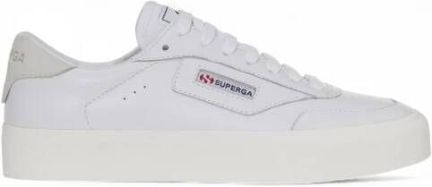 Superga Leren Veterschoen met Rubberen Zool