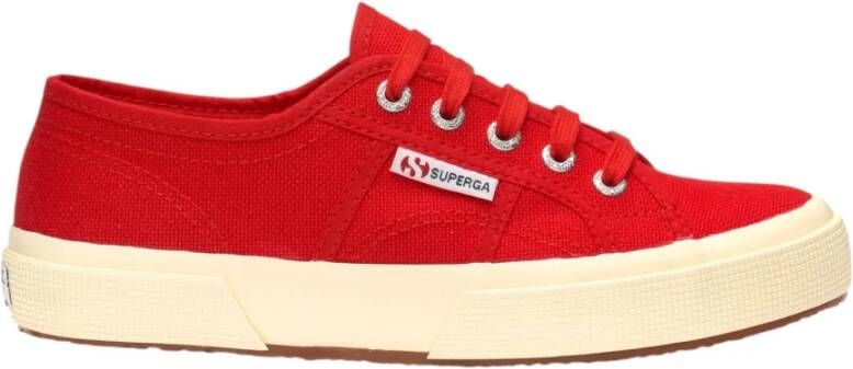 Superga Rode Klassieke Sneakers