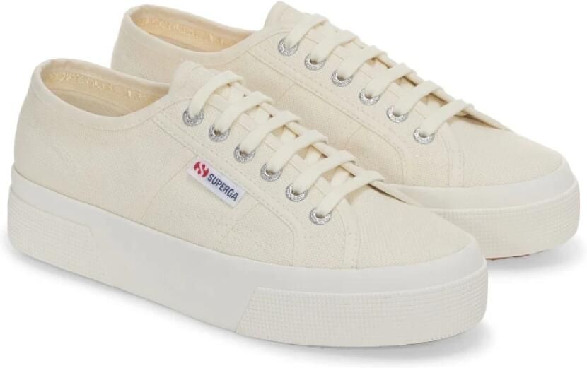 Superga Lage sneakers met veters en plateauzool - Foto 3