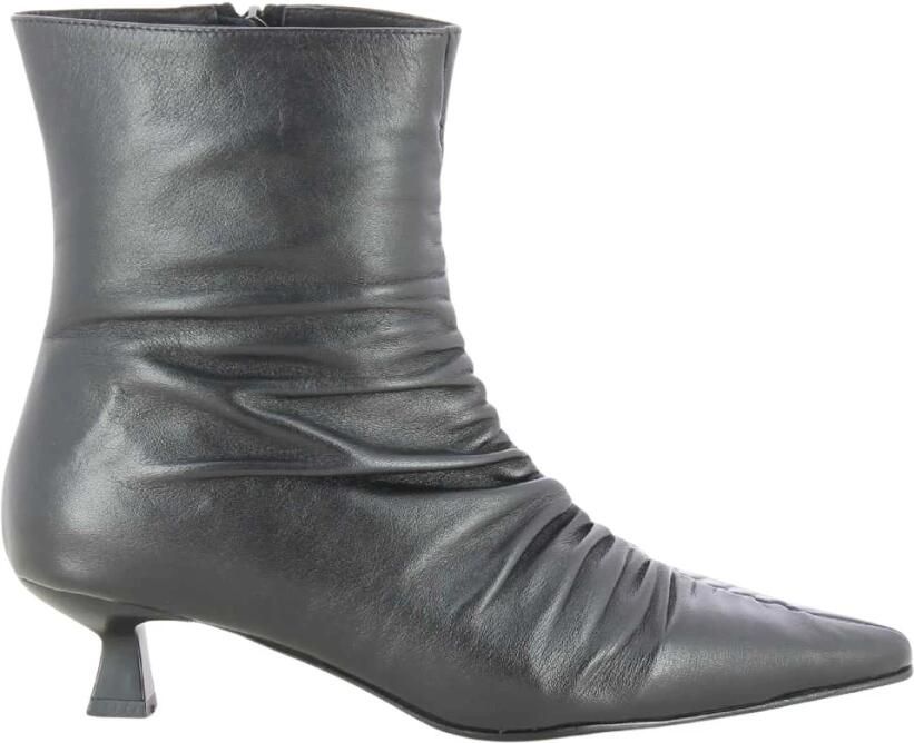 Tango Charli Enkellaarsjes