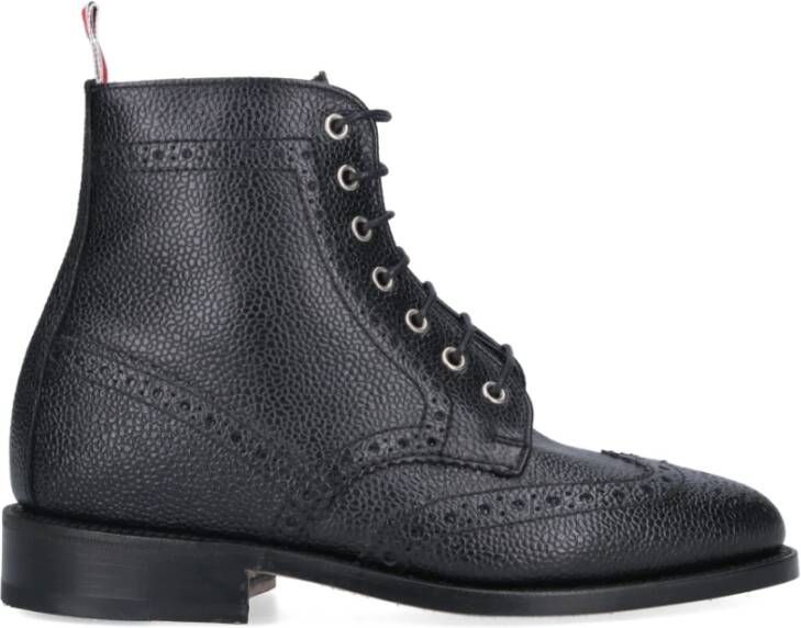 Thom Browne Boots Brogue Detail Boots – Black in zwart