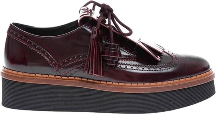 TOD'S Bordeauxrode Fringed Golf Toe Derby in Glanzend Kalfsleer Red Dames