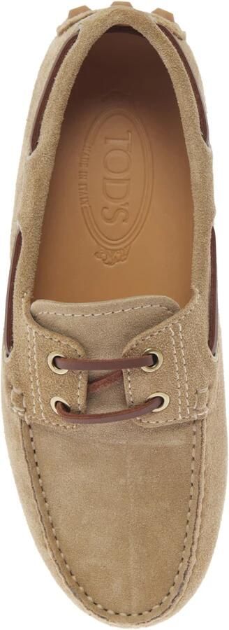 Tod's Beige Loafers met Geweven Stropdas