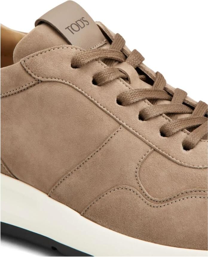 Tod's Beige Veterschoenen met Logo Patch