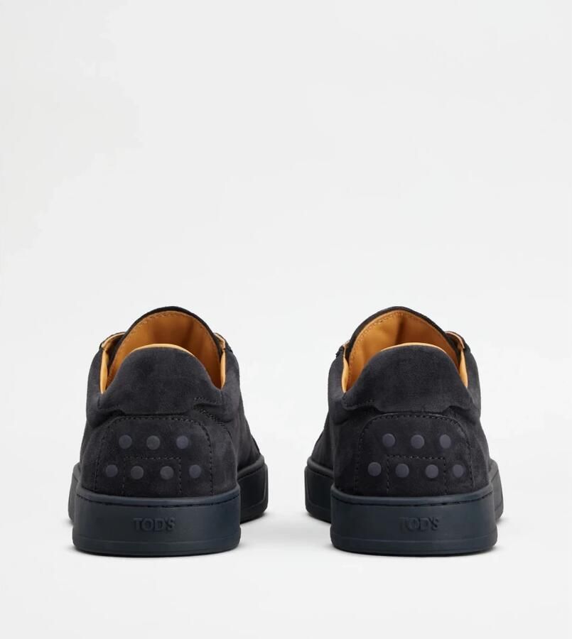 Tod's Minimalistische Suède Sneakers met Rubberen Zool