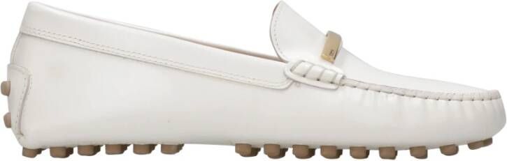 Tod's Witte Leren Sneakers met Metalen Staaf
