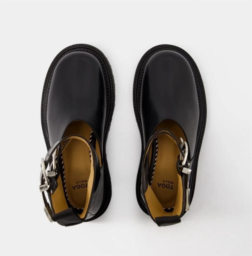 Toga Pulla Boots & laarzen Boots Leather Black in zwart - Foto 2