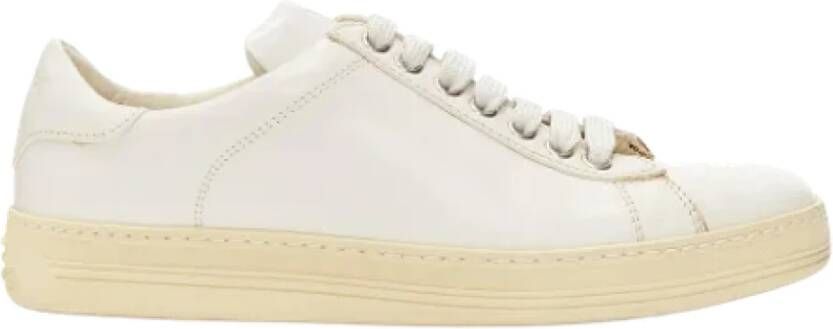 Tom Ford Pre-owned Leather sneakers Beige Dames
