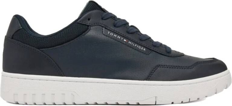 Tommy Hilfiger Plateausneakers TH BASKET CORE LTH PINPERF vrijetijdsschoen lage schoen veterschoen met gepolsterde schacht