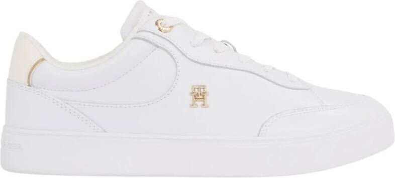 Tommy Hilfiger Plateausneakers ESSENTIAL CHIC COURT SNEAKER vrijetijdsschoen veterschoen lage schoen met th-sieraad - Foto 4