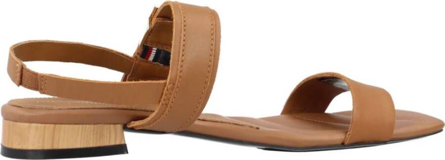 Tommy Hilfiger Sandalen Hardware Flat Sandal in bruin