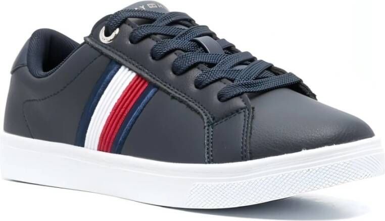 Tommy Hilfiger Sneakers ESSENTIAL STRIPES SNEAKER met logo-opschrift op de tong