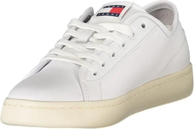 TOMMY JEANS Plateausneakers TJW LIGHTWEIGHT COURT SNEAKER vrijetijdsschoen halfhoge schoen veterschoen met plakatieve logovlag