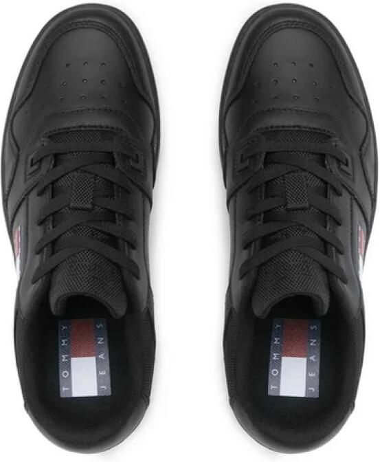 TOMMY JEANS Plateausneakers TJW RETRO BASKET ESS vrijetijdsschoen lage schoen veterschoen met zijlogo-vlag - Foto 7