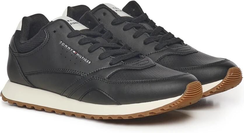 Tommy Hilfiger Sneakers NEW RUNNER EVA LTH ESS vrijetijdsschoen halfhoge schoen veterschoen met sportieve perforatie