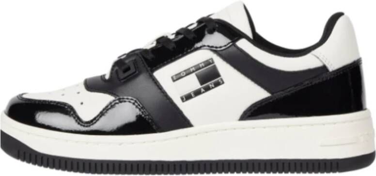 Tommy Hilfiger Witte Sneakers voor een stijlvolle look