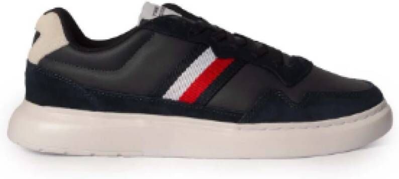 Tommy Hilfiger Zwarte Sneakers voor een Stijlvolle Look