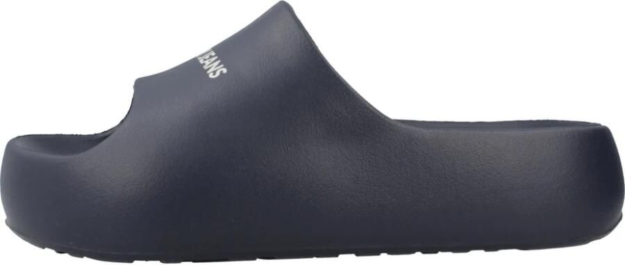 TOMMY JEANS Slippers TJW CHUNKY FLATFORM SLIDE plateau zomerschoen slippers met contrasterende logo-opdruk