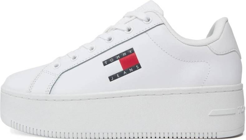 TOMMY JEANS Plateausneakers TJW FLATFORM ESS vrijetijdsschoen halfschoen veterschoen met gepolsterde schacht