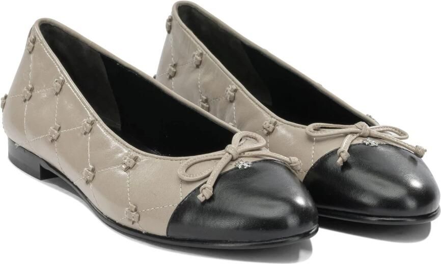 Tory Burch Bunny Knot Cap-Toe Ballet Flat - Foto 3