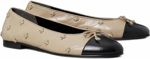 Tory Burch Bunny Knot Cap-Toe Ballet Flat - Foto 5