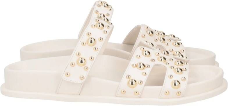 Tosca Blu Ivoor Sandalen met Borchia Detail