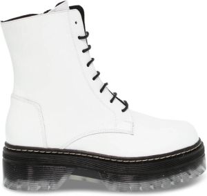 Tosca Blu Witte Patent Low Boot met Veters Wit Dames