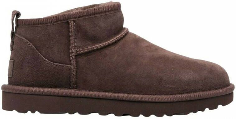 UGG Vachtlaarzen Dames W Classic Ultra Mini Maat: 39 Materiaal: Suède Kleur: Bruin