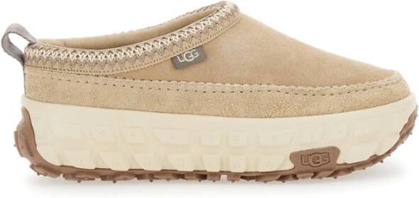 UGG Beige Muiltjes met Decoratieve Stiksels