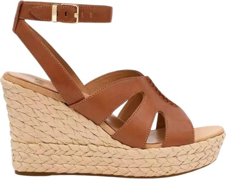 UGG Bruine sleehak sandalen met vlechtdetail