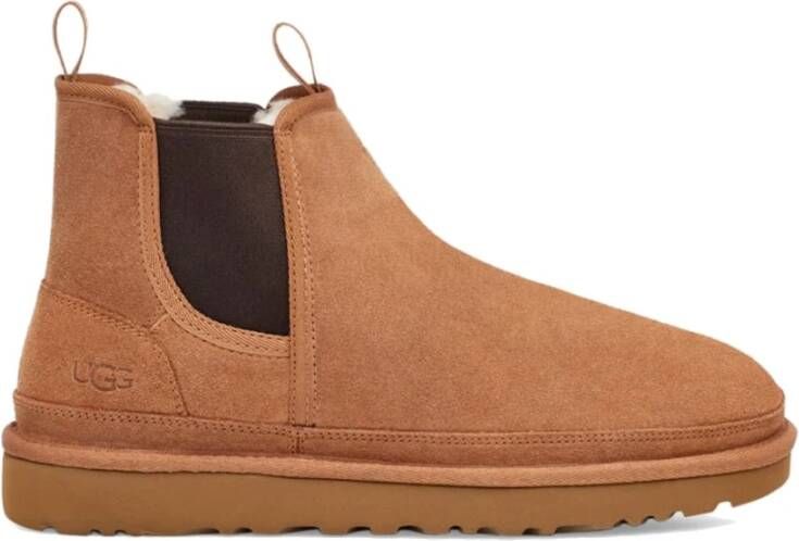 UGG Chelsea Boots