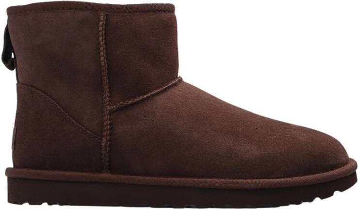 UGG Vachtlaarzen Dames Classic Mini Ii Maat: 42 Materiaal: Suède Kleur: Bruin