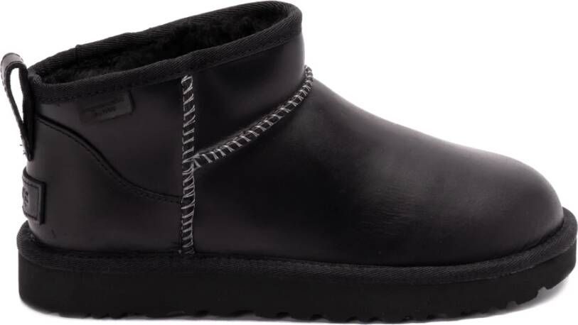 UGG Vachtlaarzen Dames Classic Ultra Mini Leather Regenerate Maat: 40 Materiaal: Leer Kleur: Zwart