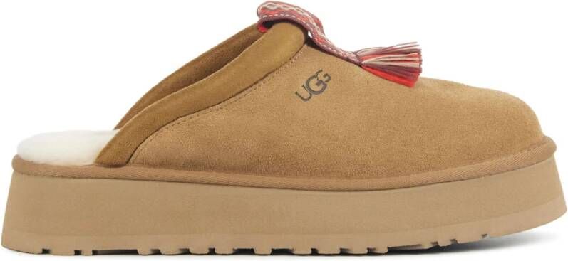UGG Pantoffels Dames Tazzle Maat: 39 Materiaal: Suède Kleur: Bruin