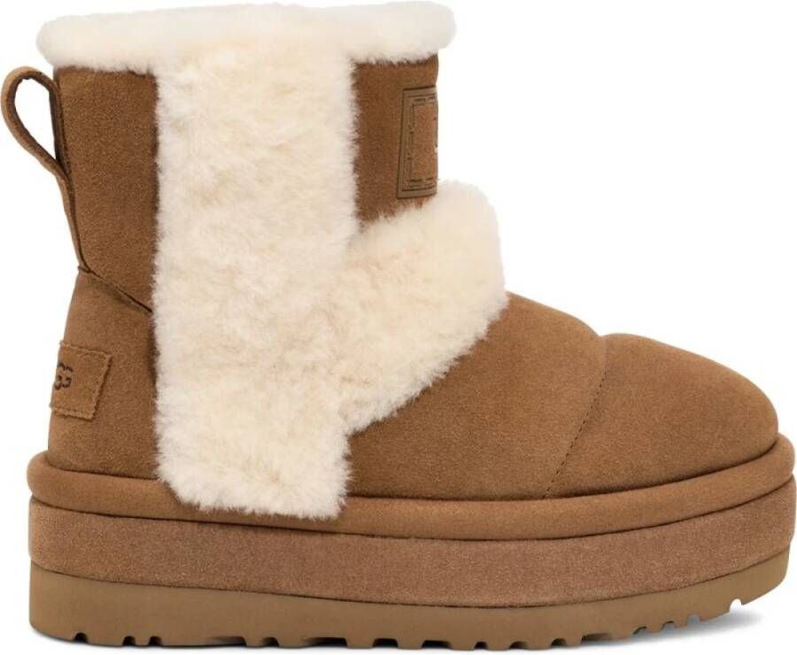 UGG Vachtlaarzen Dames W Clasic Chillapeak Maat: 38 Materiaal: Suède Kleur: Cognac