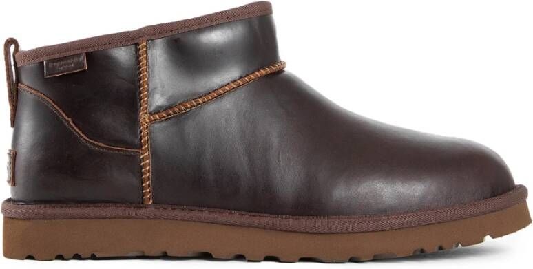 UGG Klassieke Leren Shearling Enkelboot