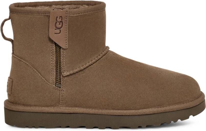 UGG Vachtlaarzen Dames Classic Mini Bailey Zip Maat: 43 Materiaal: Suède Kleur: Camel