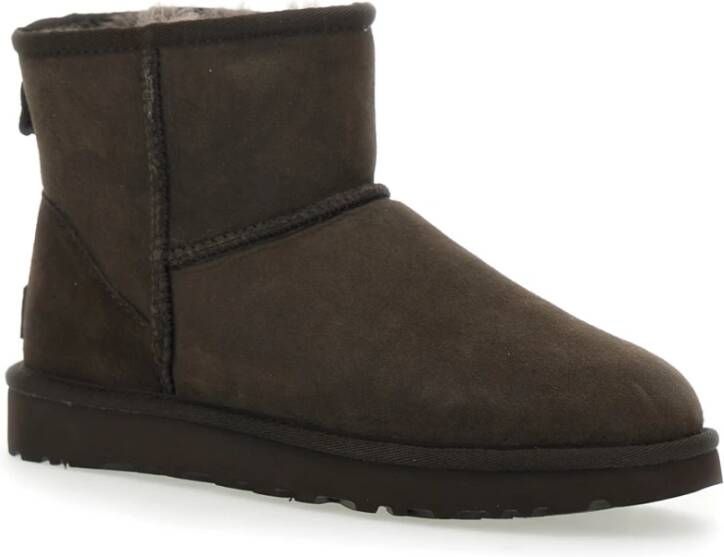 UGG Vachtlaarzen W Classic Mini Ii Maat: 39 Materiaal: Suède Kleur: Bruin