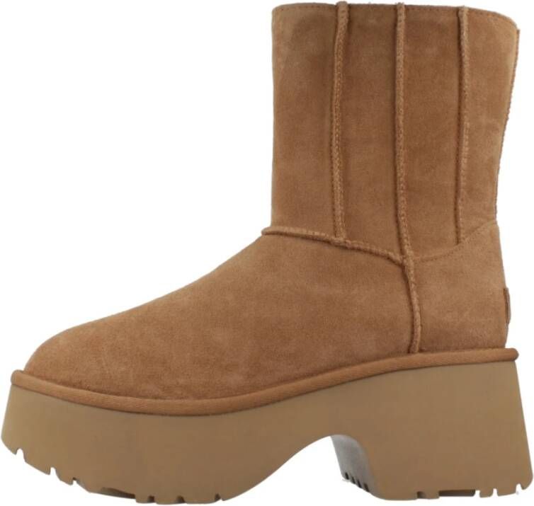 UGG Vachtlaarzen Dames Classic Twin Seam New Heights Maat: 39 Materiaal: Suède Kleur: Cognac - Foto 4