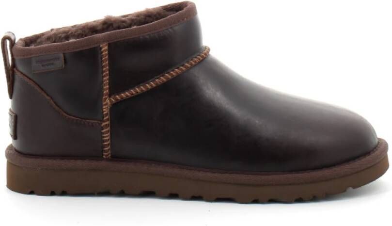 UGG Vachtlaarzen Heren Classic Ultr Mini Lthr Maat: 45 Materiaal: Leer Kleur: Bruin