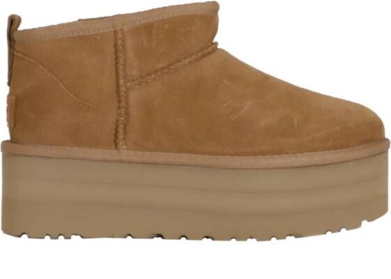 UGG Vachtlaarzen Dames W Classic Ultra Mini Platform Maat: 40 Materiaal: Suède Kleur: Cognac