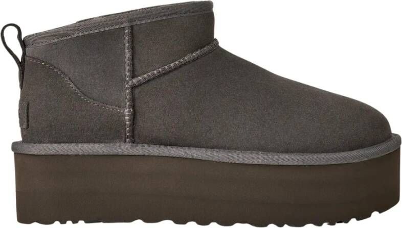 Ugg Classic Ultra Mini Platform-laars voor dames in Black