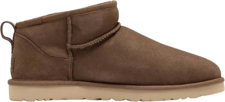 UGG Vachtlaarzen Heren Classic Ultra Mini Maat: 42 Materiaal: Suède Kleur: Bruin